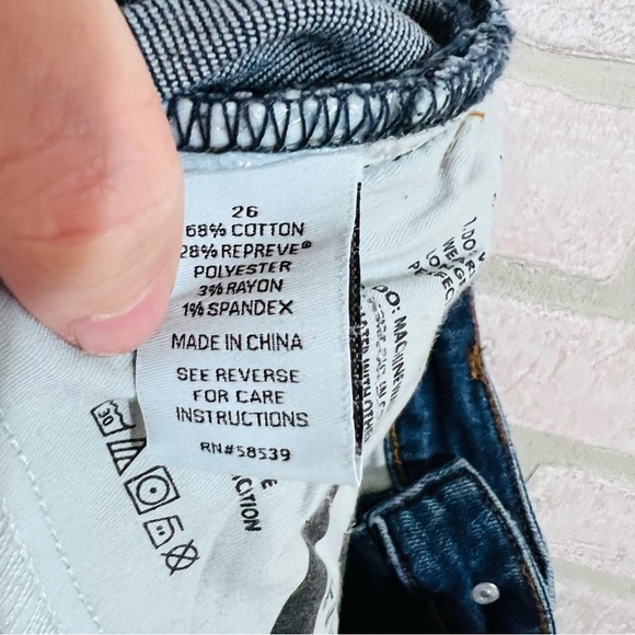 Evereve The Ever Straight High Rise Composed Wash Jeans Size 26 - Picture 9 of 11